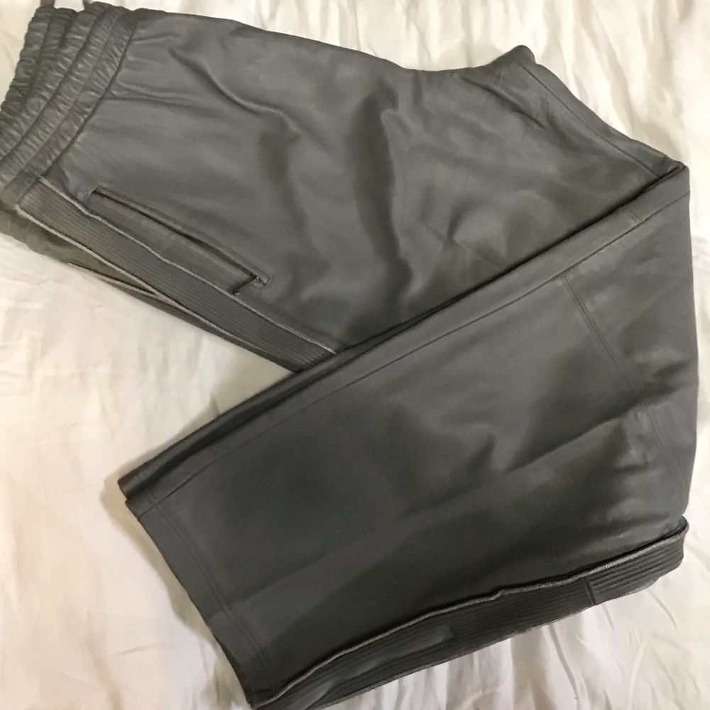 Gray leather Davoucci pants